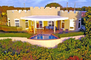 Castle Guesthouse by Grand Cayman Villas
